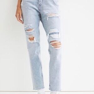 H&M Low Rise Boyfriend Jeans Light Wash Distressed Denim Women's Size 16